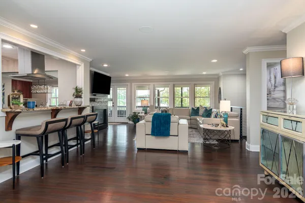 $2,125,000 | 7144 Lynbrook Creek Road, Denver, NC 28037