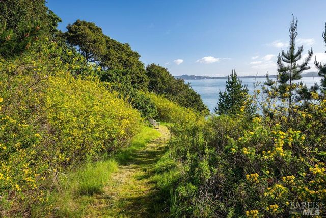 $8,750,000 | 2800 Paradise Drive, Tiburon, CA 94920