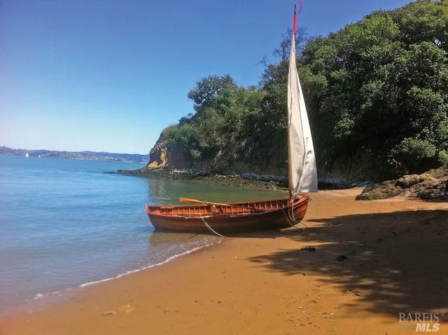 $8,750,000 | 2800 Paradise Drive, Tiburon, CA 94920