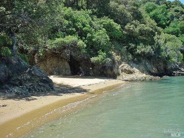 $8,750,000 | 2800 Paradise Drive, Tiburon, CA 94920