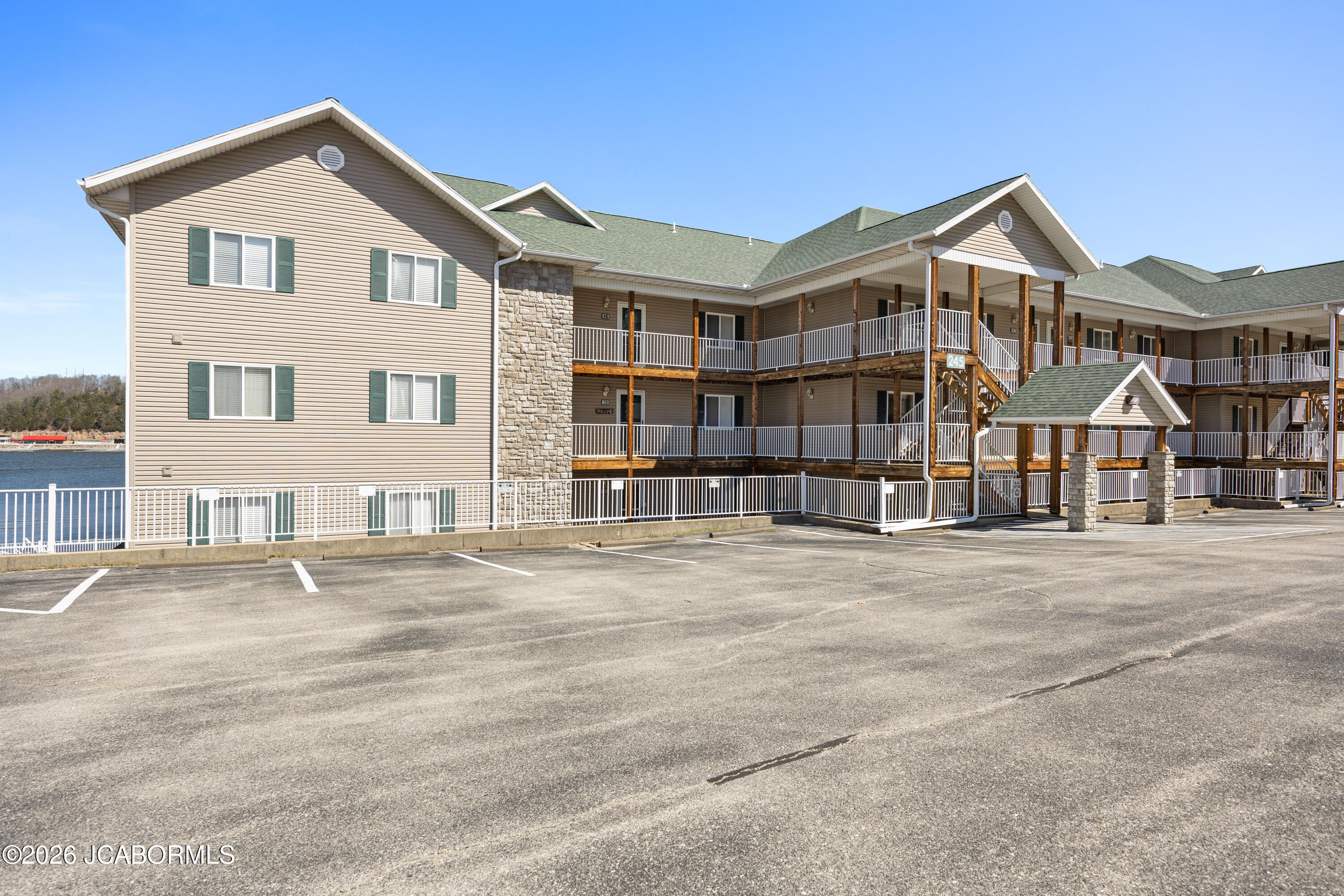 245 Plaza Beach Road, Unit 2B Camdenton, MO 65020 - Photo 31 of 33