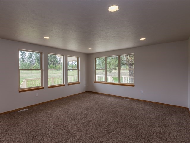 2910 South Assembly Road Spokane, WA 99224 - Photo 3 of 20 Gallery Image 3