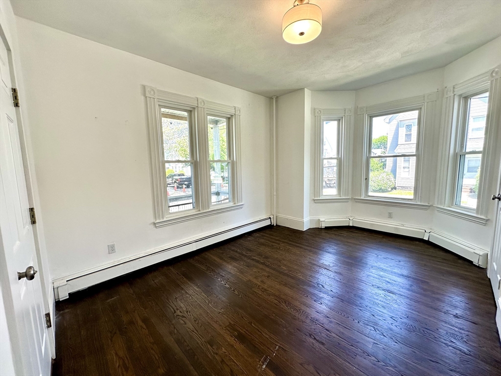 70 Gardner Street, Unit 1 Waltham, MA 02453 - Photo 10 of 17