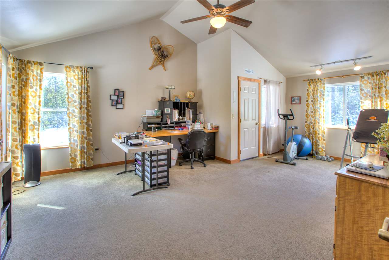 4850 Redman Road Clayton, WA 99110 - Photo 9 of 20