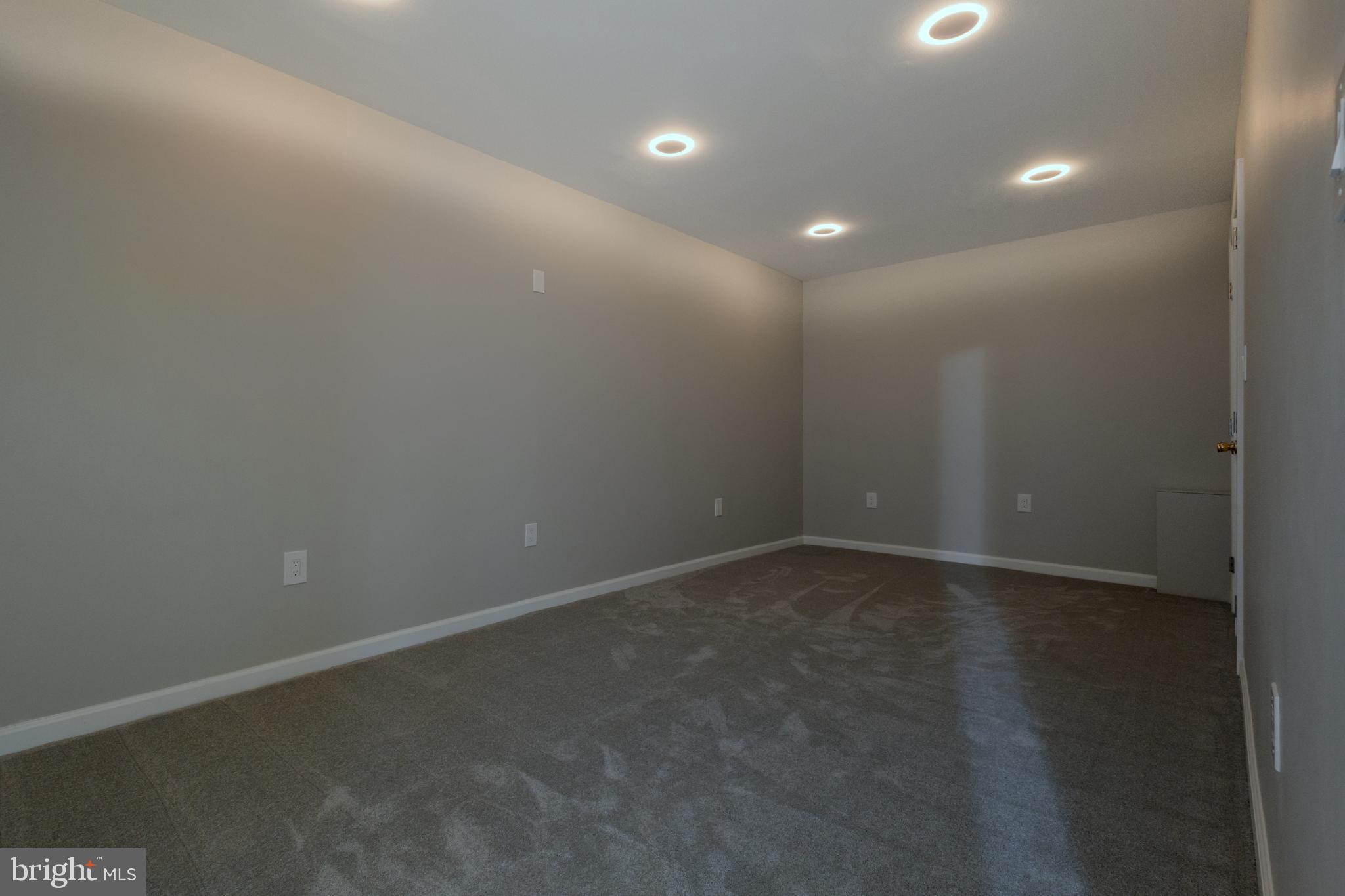 6417 English Ivy Way Springfield, VA 22152 - Photo 32 of 46