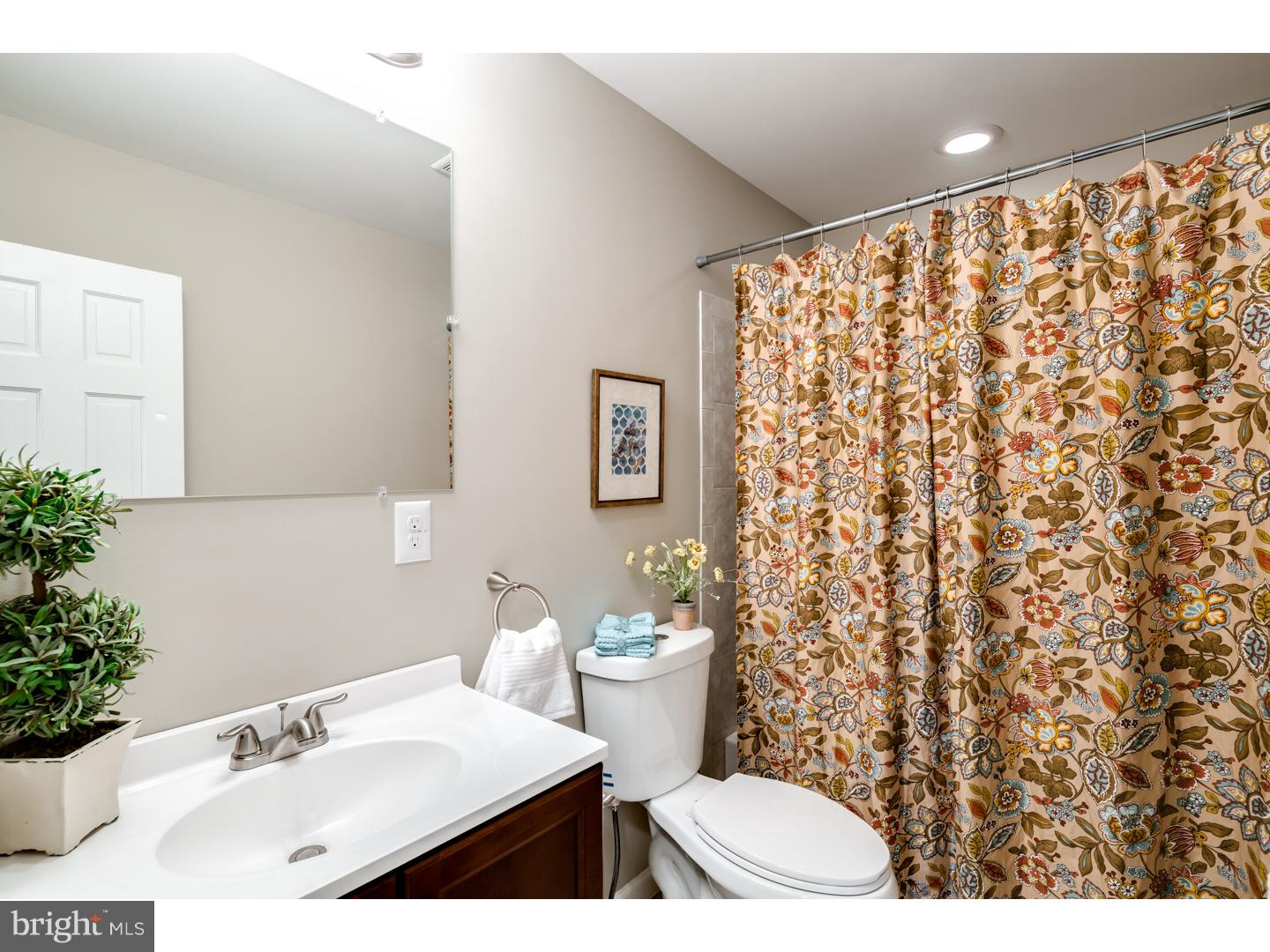 1275 Tanyard Road Sewell, NJ 08080 - Photo 12 of 22 Gallery Image 12