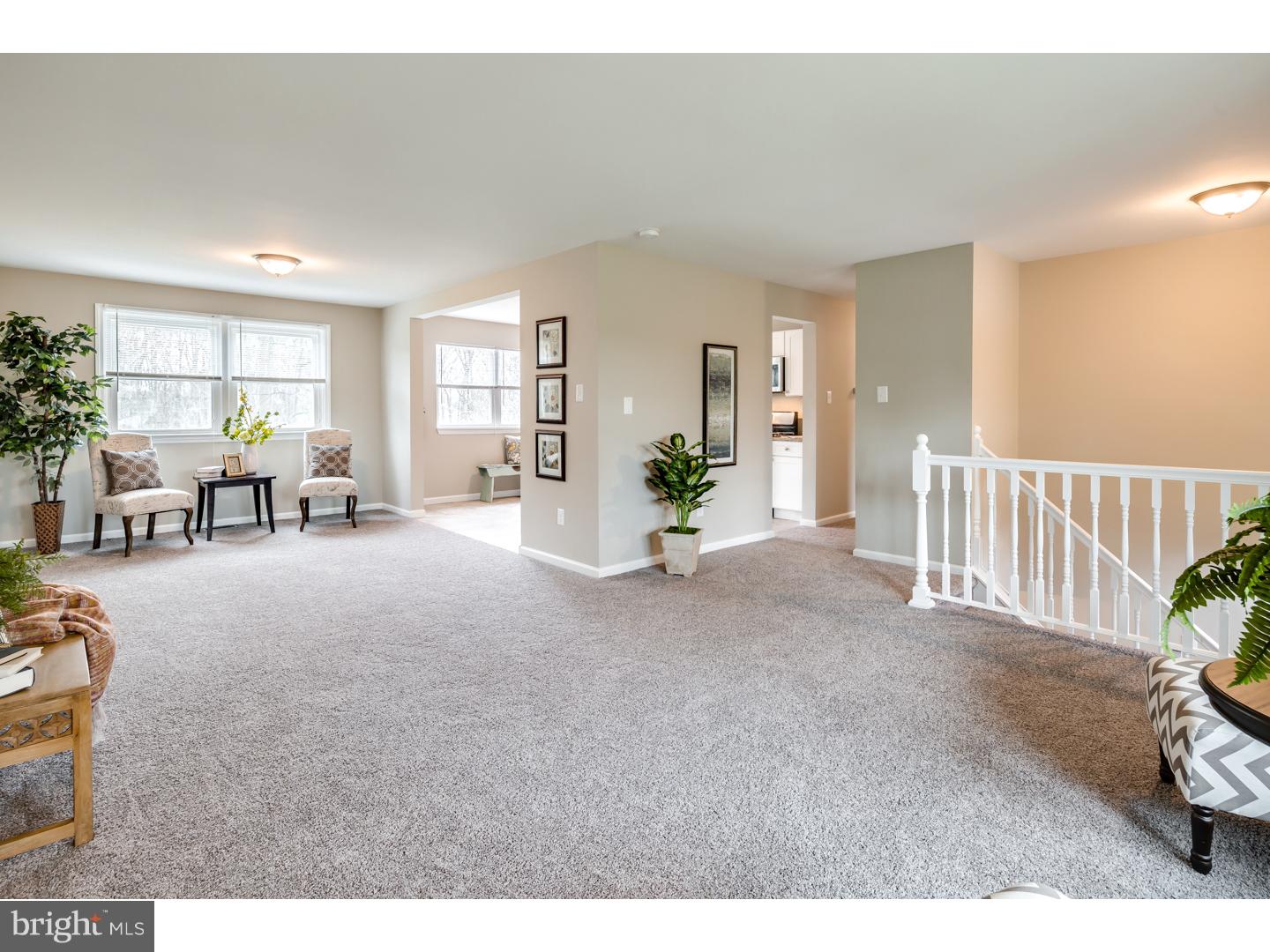 1275 Tanyard Road Sewell, NJ 08080 - Photo 3 of 22 Gallery Image 3