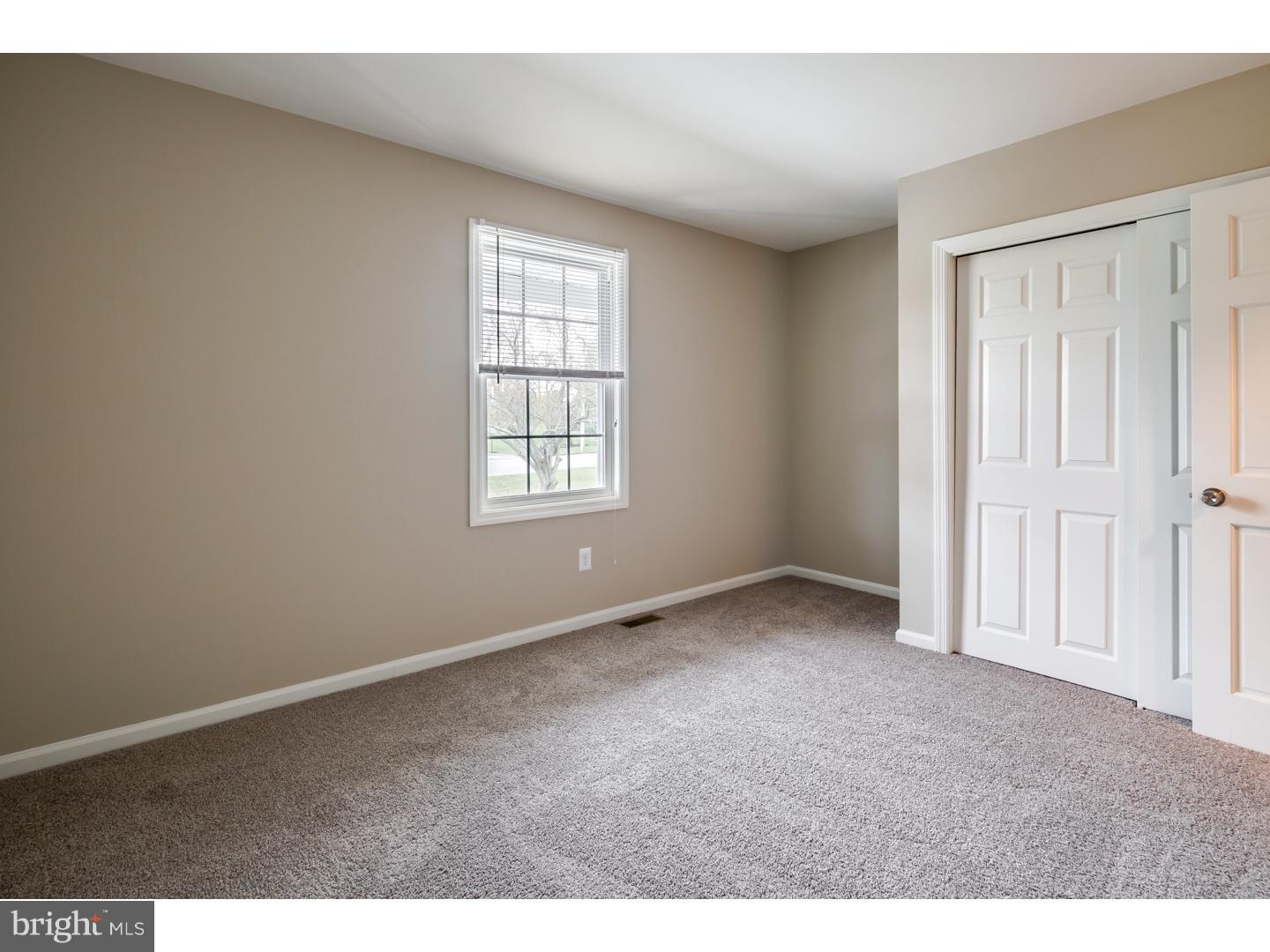 1275 Tanyard Road Sewell, NJ 08080 - Photo 9 of 22 Gallery Image 9