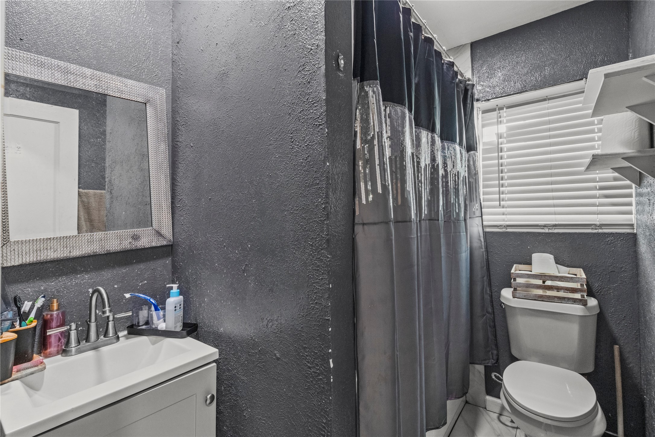 9739 Cargill Street Houston, TX 77029 - Photo 14 of 21