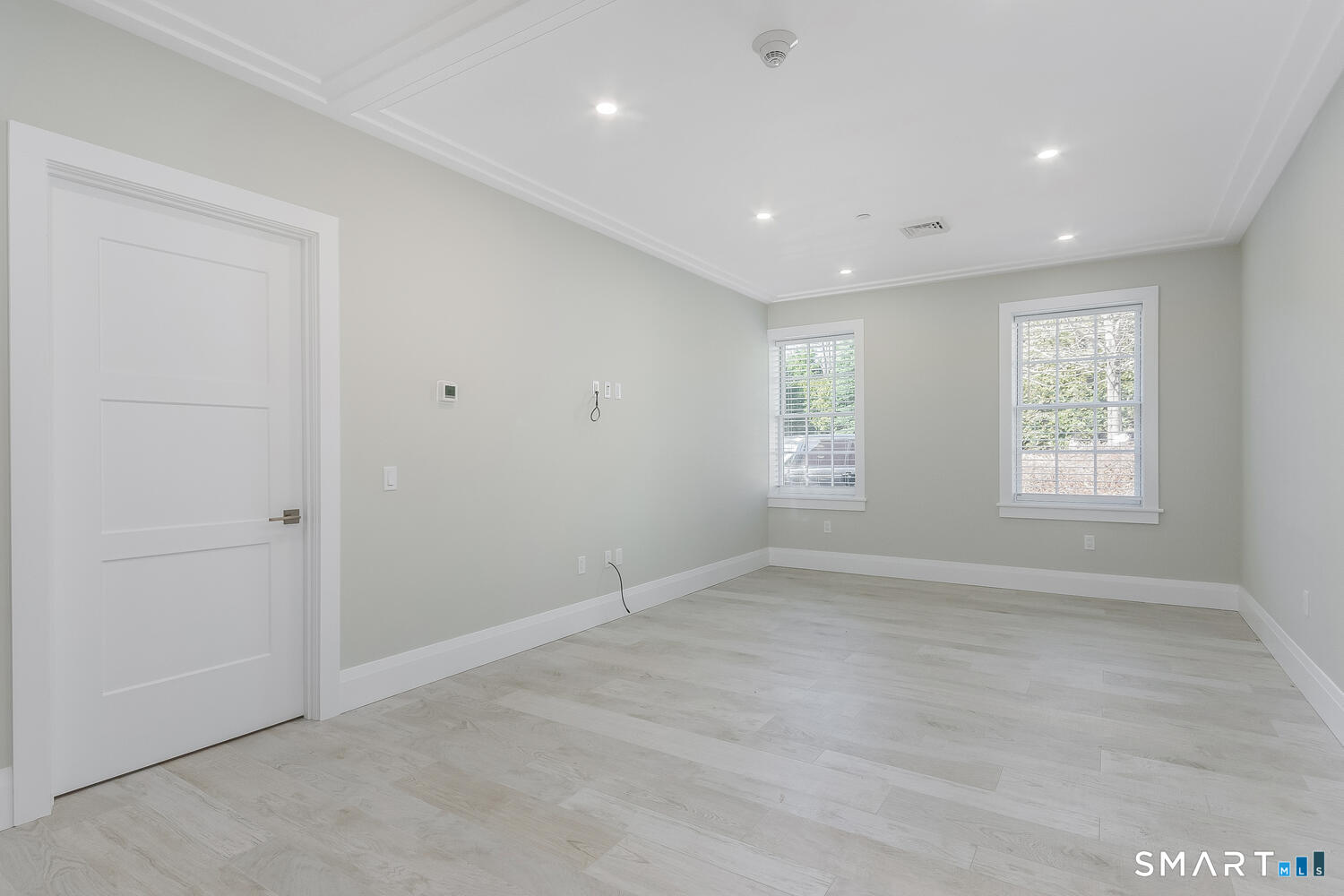 1990 Bronson Road, Unit 4 Fairfield, CT 06824 - Photo 7 of 18