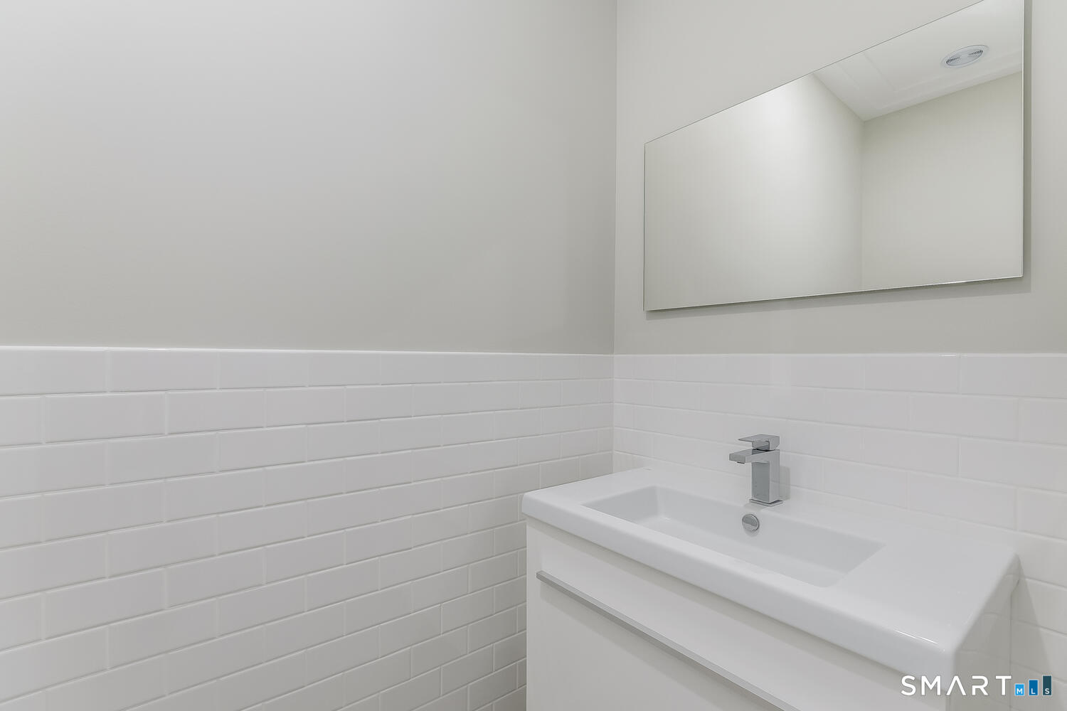 1990 Bronson Road, Unit 4 Fairfield, CT 06824 - Photo 8 of 18