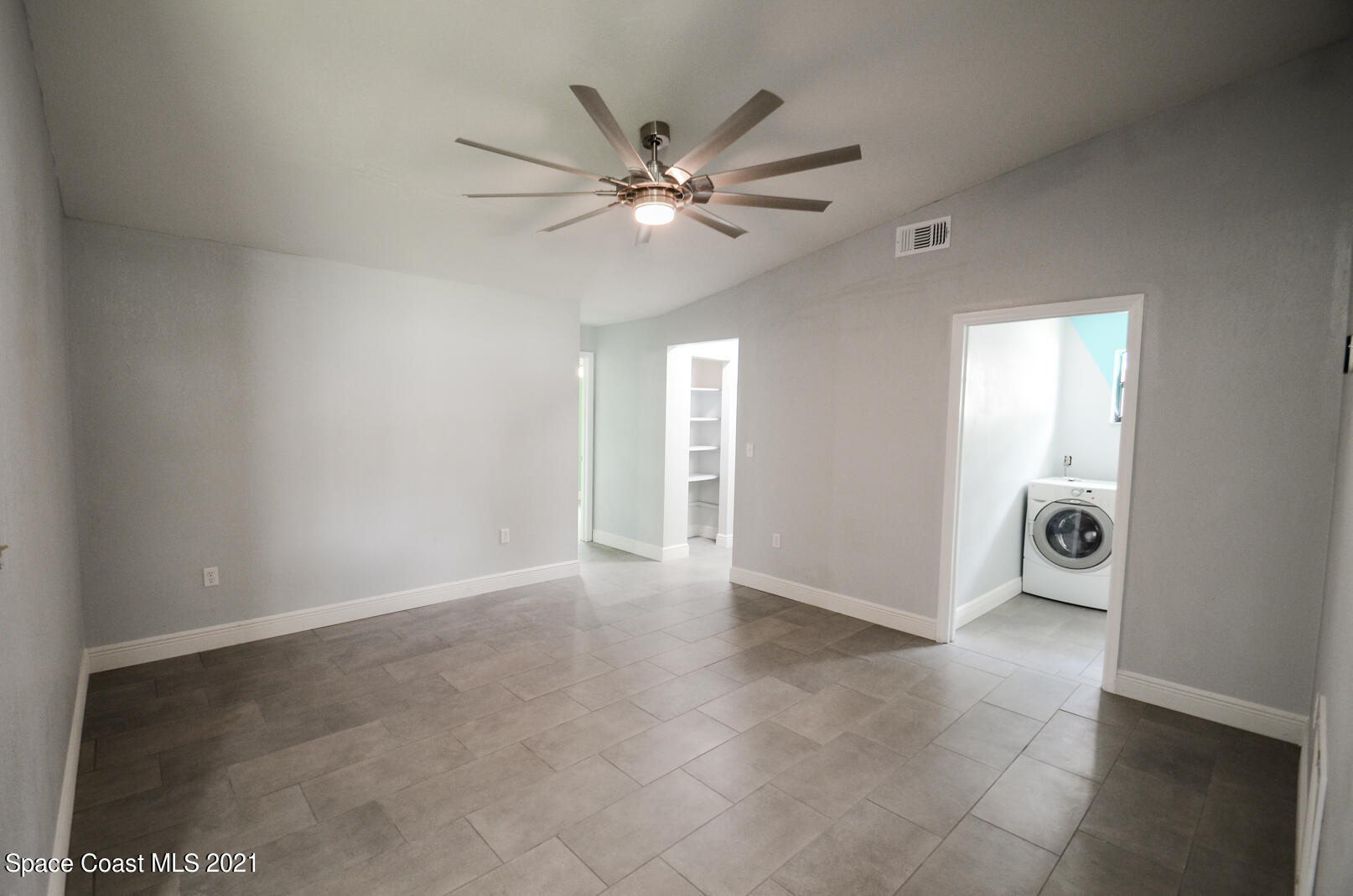 7005 Bismark Road Cocoa, FL 32927 - Photo 12 of 37 DSC_2720