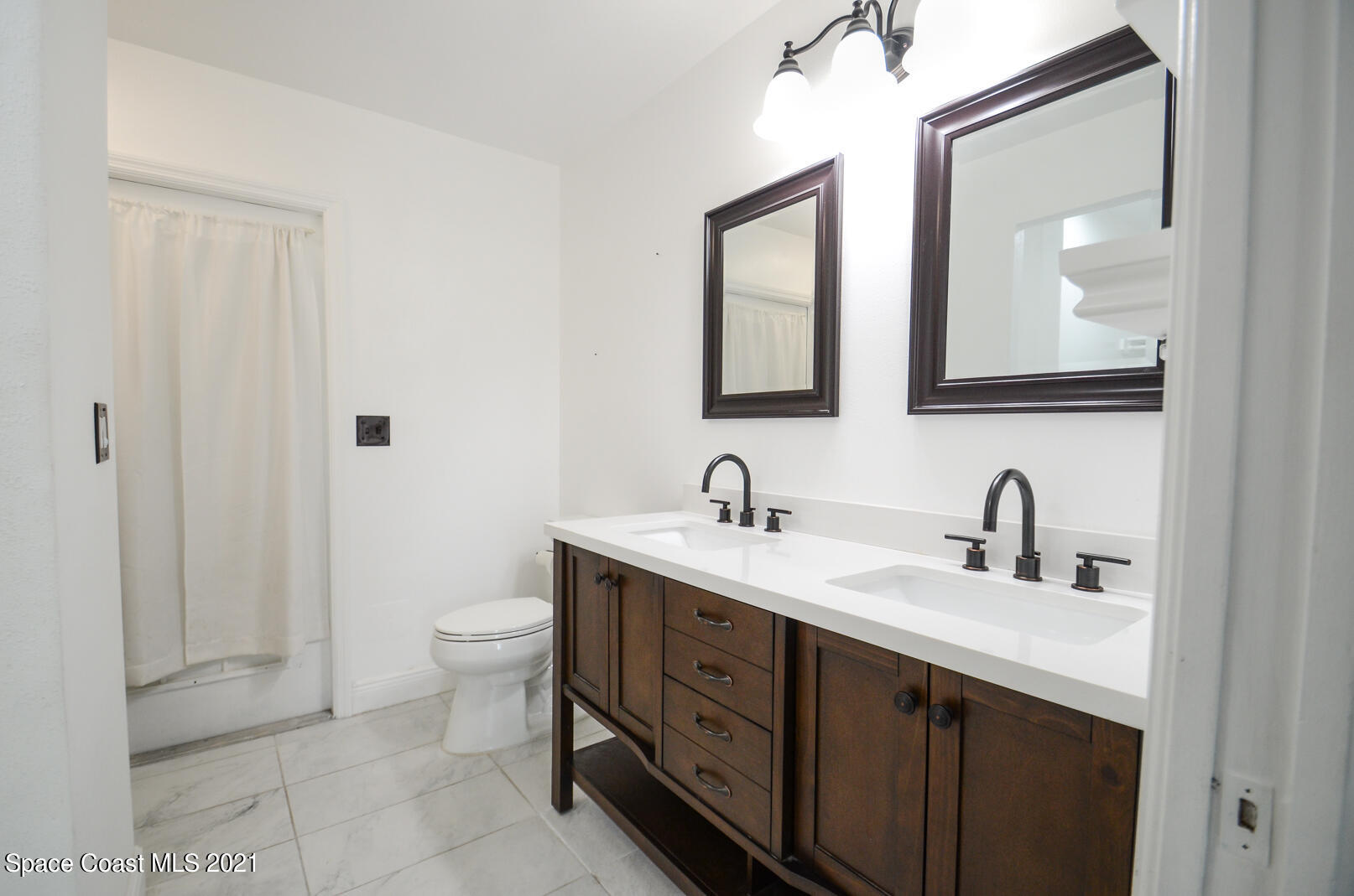 7005 Bismark Road Cocoa, FL 32927 - Photo 16 of 37 DSC_2792