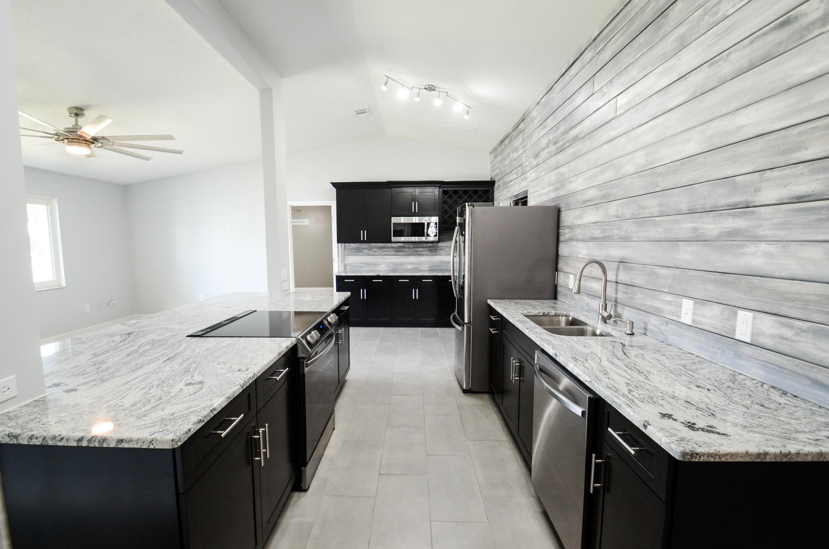 7005 Bismark Road Cocoa, FL 32927 - Photo 8 of 37 DSC_2716