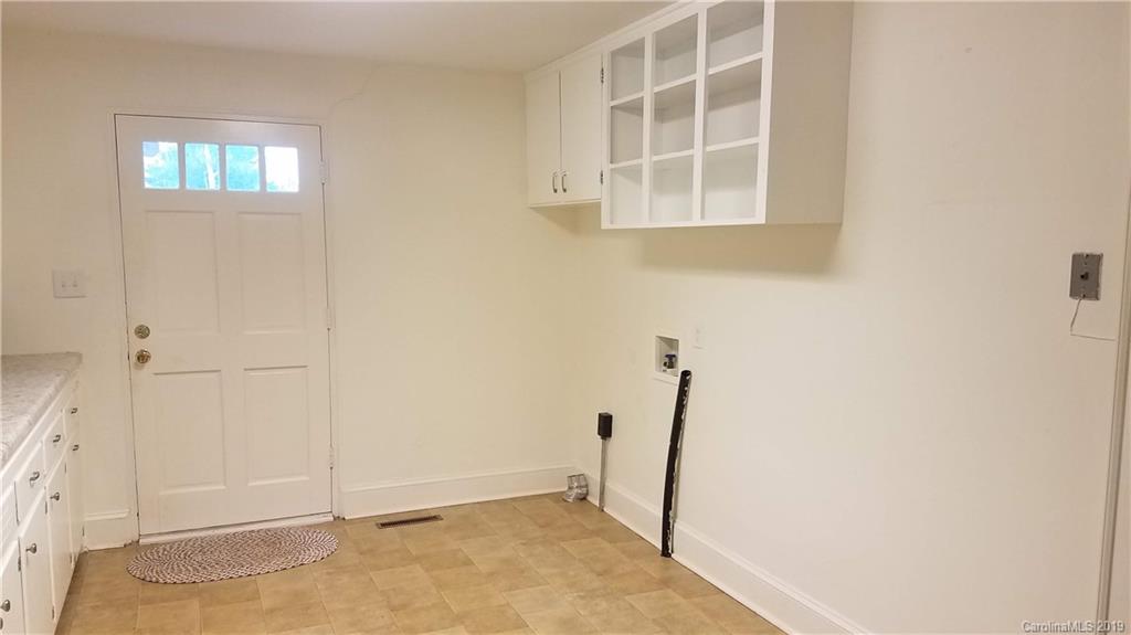 705 Carbon City Road Morganton, NC 28655 - Photo 10 of 18 Gallery Image 10