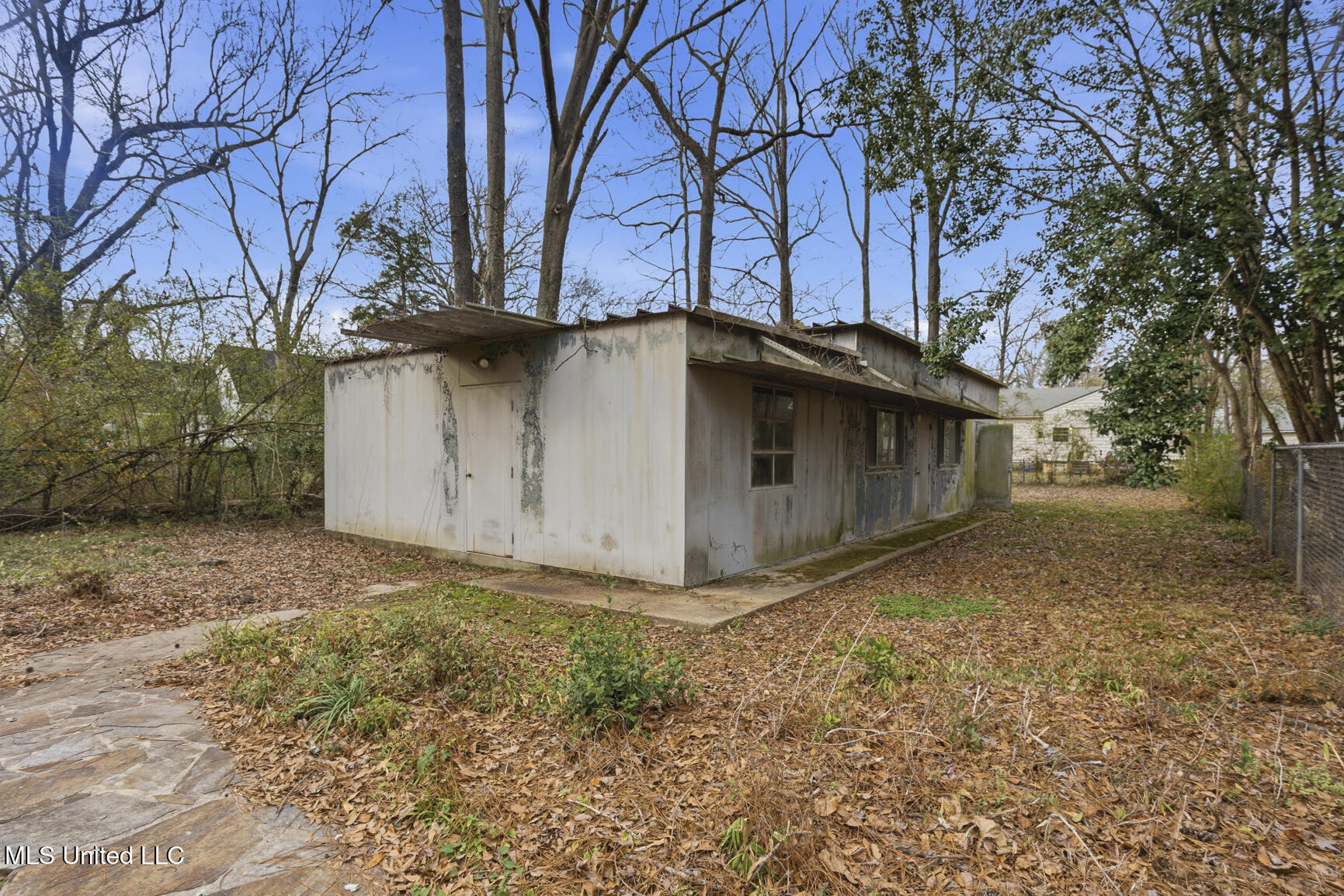 4325 Robin Drive Jackson, MS 39206 - Photo 33 of 38 4325 Robin-32