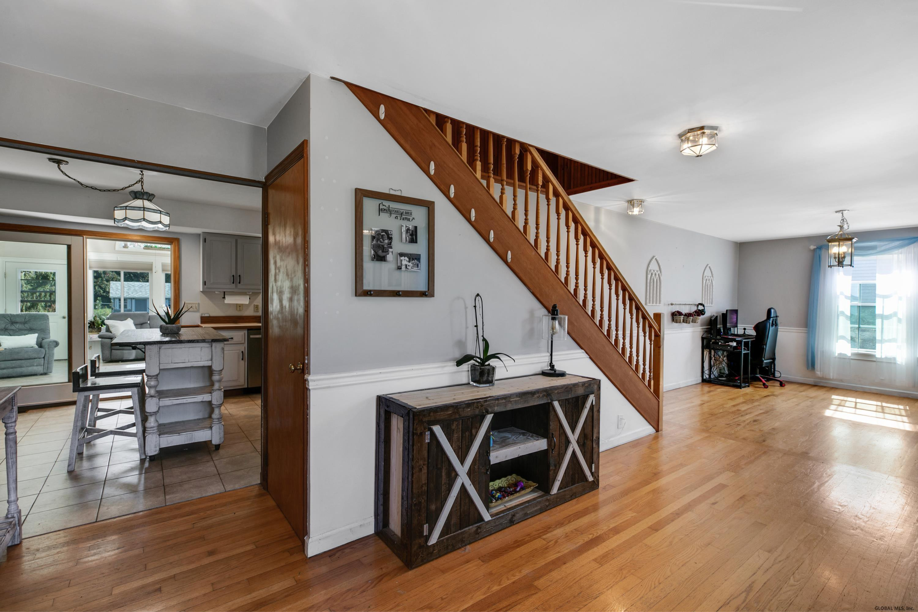 2356 North Old Post Road Schodack, NY 12033 - Photo 4 of 48 Photo 4