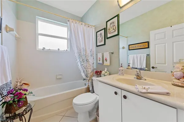 $450,000 | 20073 Ballylee Court, Estero, FL 33928