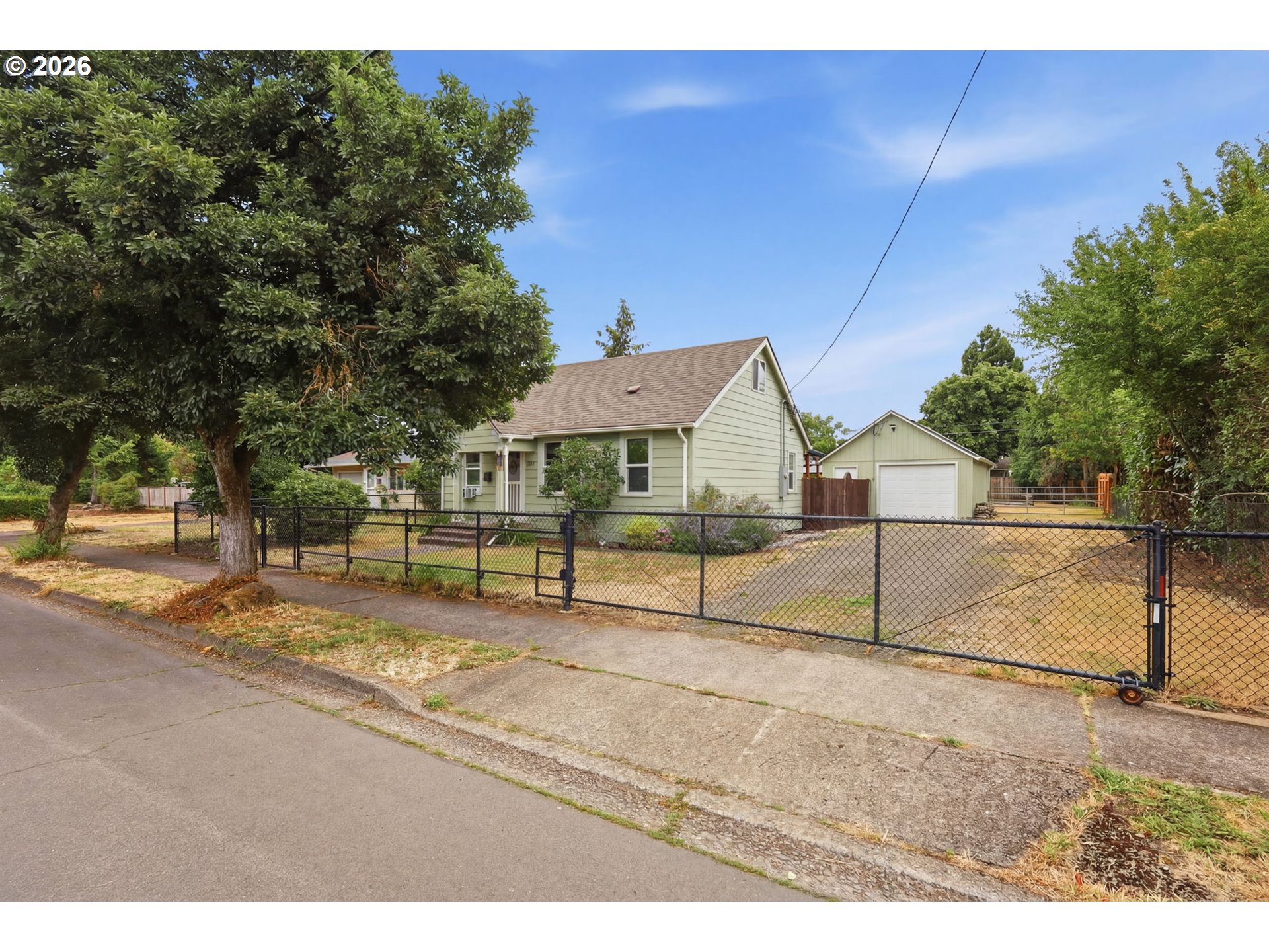 1427 Mill Street Springfield, OR 97477 - Photo 45 of 46