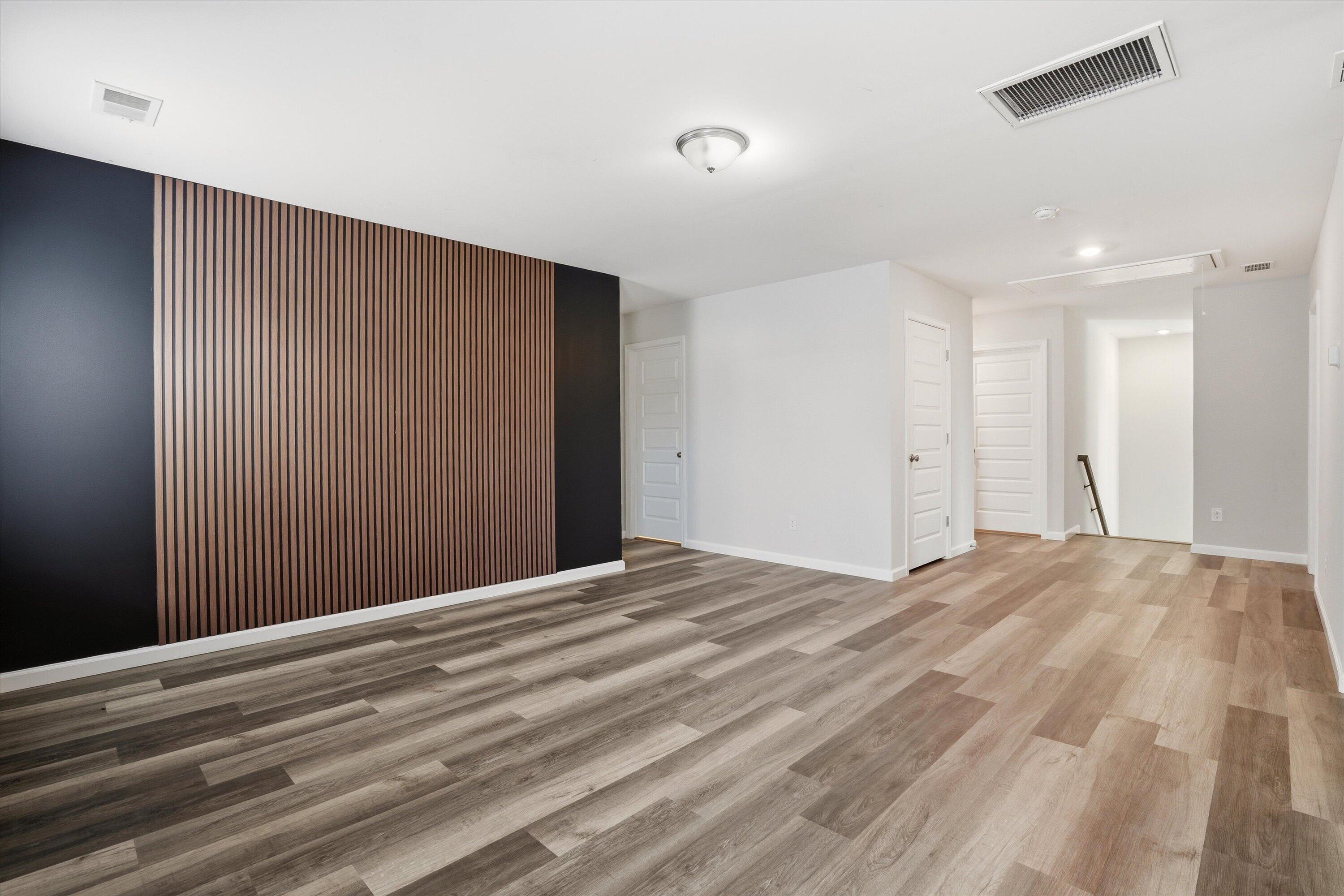 295 Saxony Loop Summerville, SC 29486 - Photo 23 of 54 Feature Wall