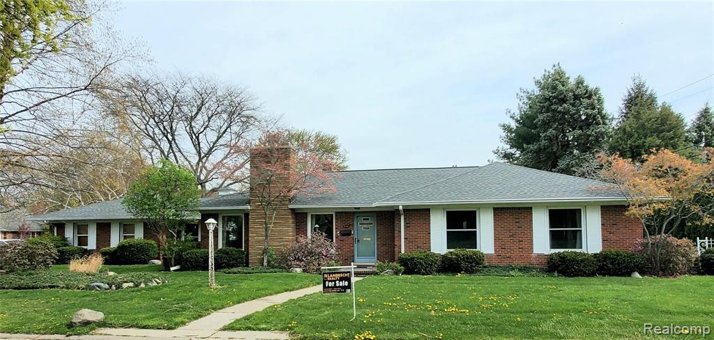 774 Fairford Road Grosse Pointe Woods, MI 48236 - Photo 1 of 22