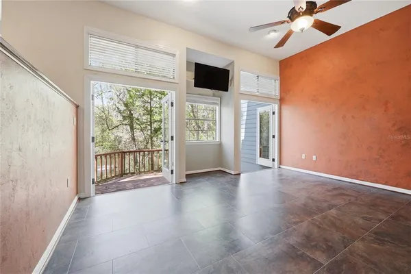 $268,500 | 5328 Northwest 9 Lane, Gainesville, FL 32605