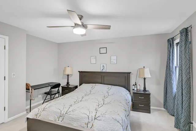 $365,000 | 62 Washington Avenue, Streamwood, IL 60107