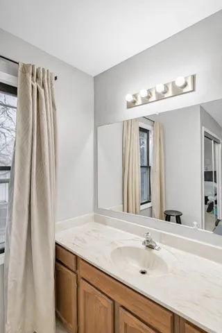 $365,000 | 62 Washington Avenue, Streamwood, IL 60107