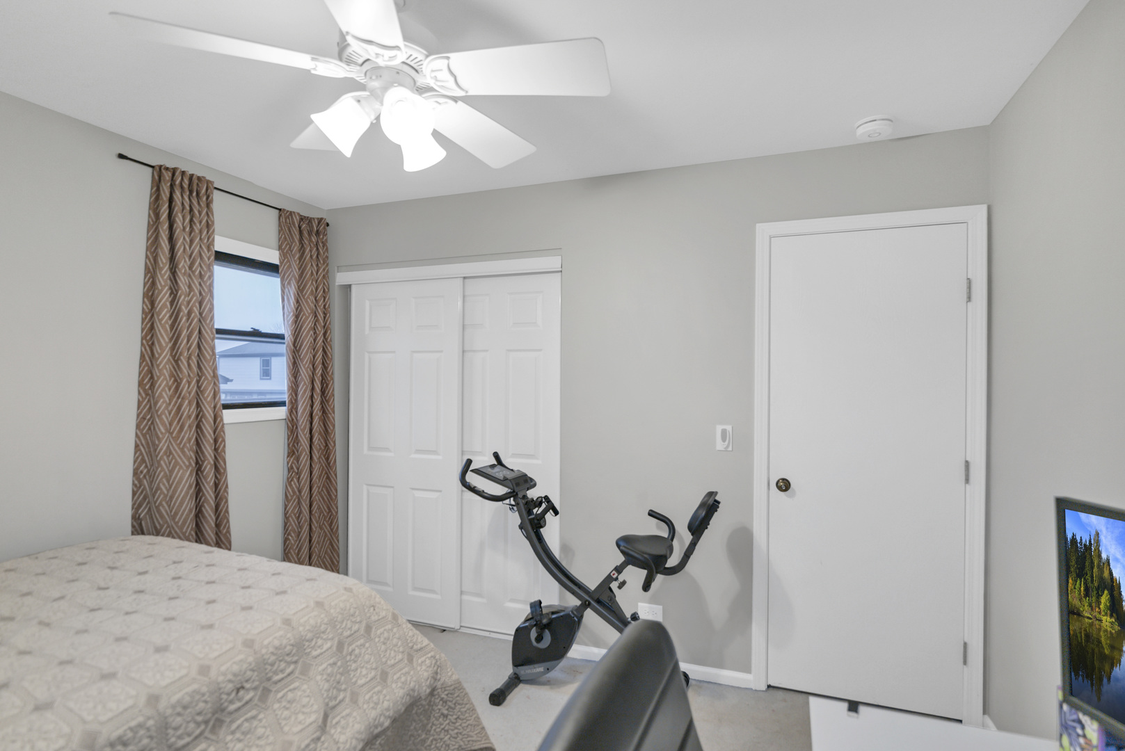 62 Washington Avenue Streamwood, IL 60107 - Photo 18 of 25