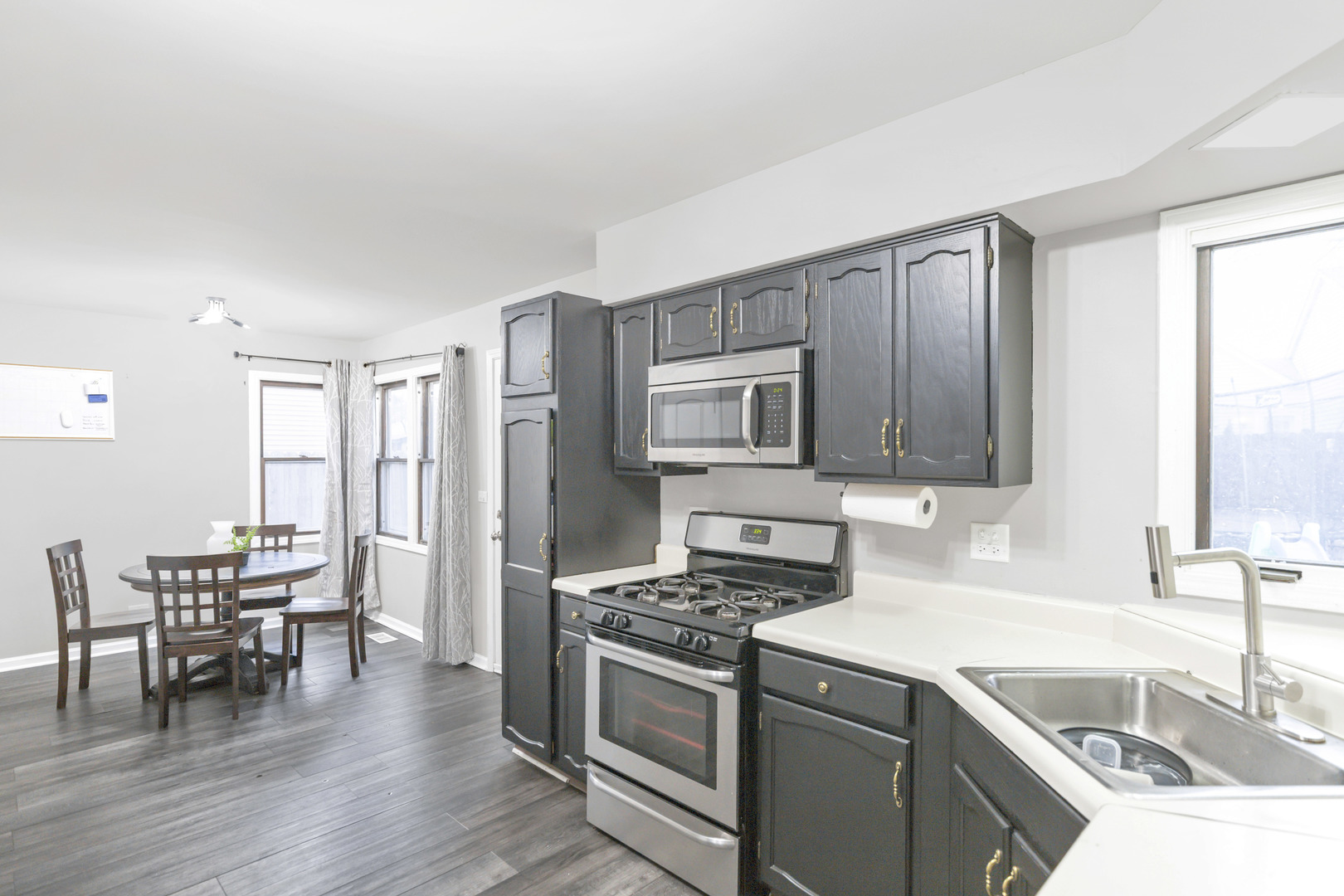 62 Washington Avenue Streamwood, IL 60107 - Photo 9 of 25