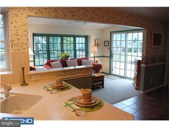 117 Pearl Croft Road Cherry Hill, NJ 08034 - Photo 7 of 12 Gallery Image 7