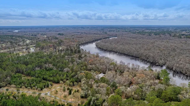 $185,000 | 8 Savannah Highway, Adams Run, SC 29426