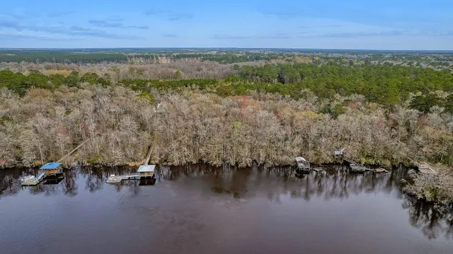 $185,000 | 8 Savannah Highway, Adams Run, SC 29426