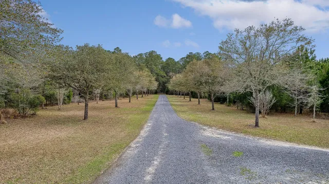 $185,000 | 8 Savannah Highway, Adams Run, SC 29426