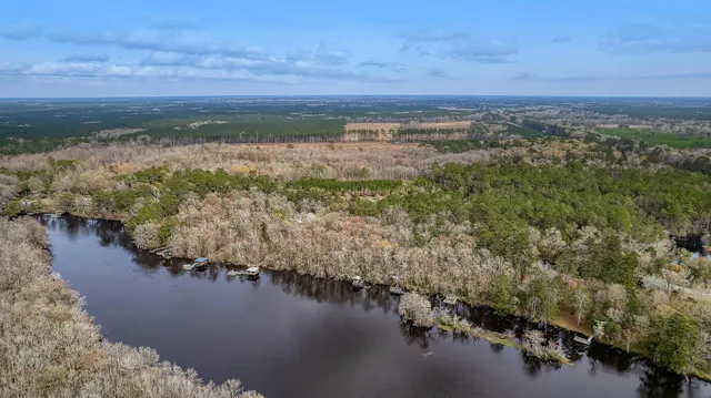 $185,000 | 8 Savannah Highway, Adams Run, SC 29426