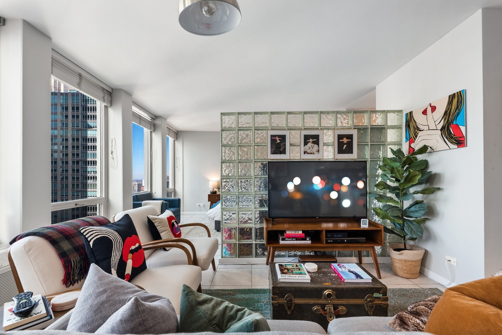 111 East Chestnut Street, Unit 37D Chicago, IL 60611 - Photo 5 of 24