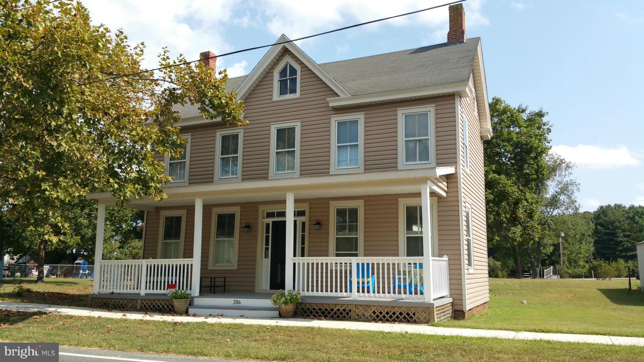 204 Broad Street Crumpton, MD 21628 - Photo 1 of 20 Exterior (Front)