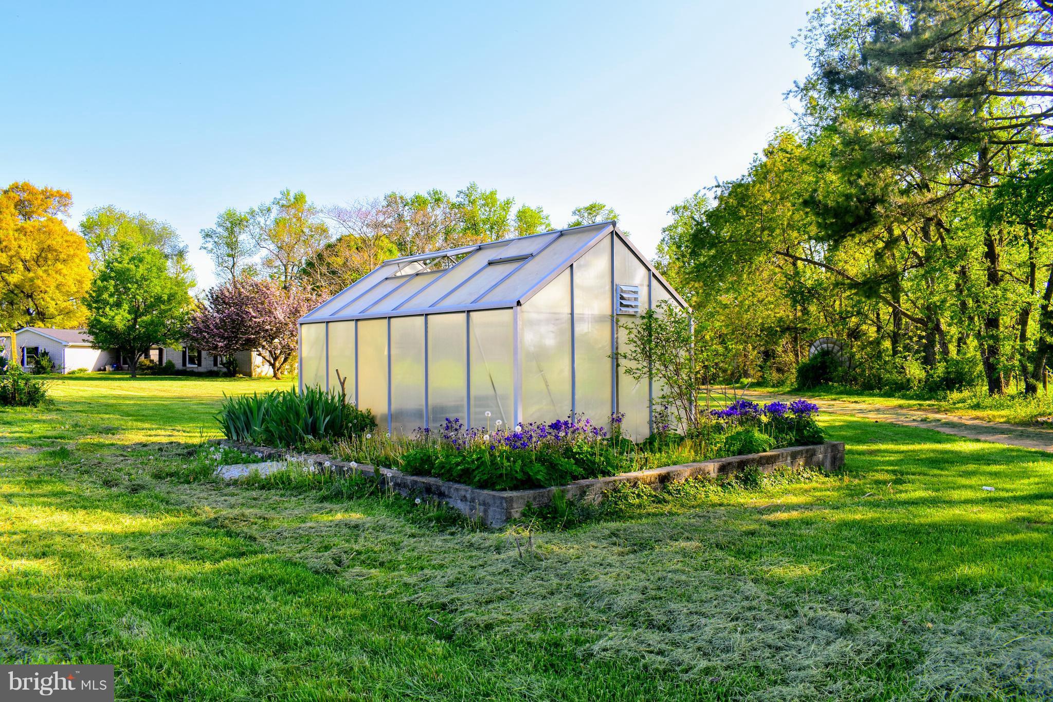 18641 Point Lookout Road Park Hall, MD 20667 - Photo 32 of 40 Greenhouse ready for your gardening ideas