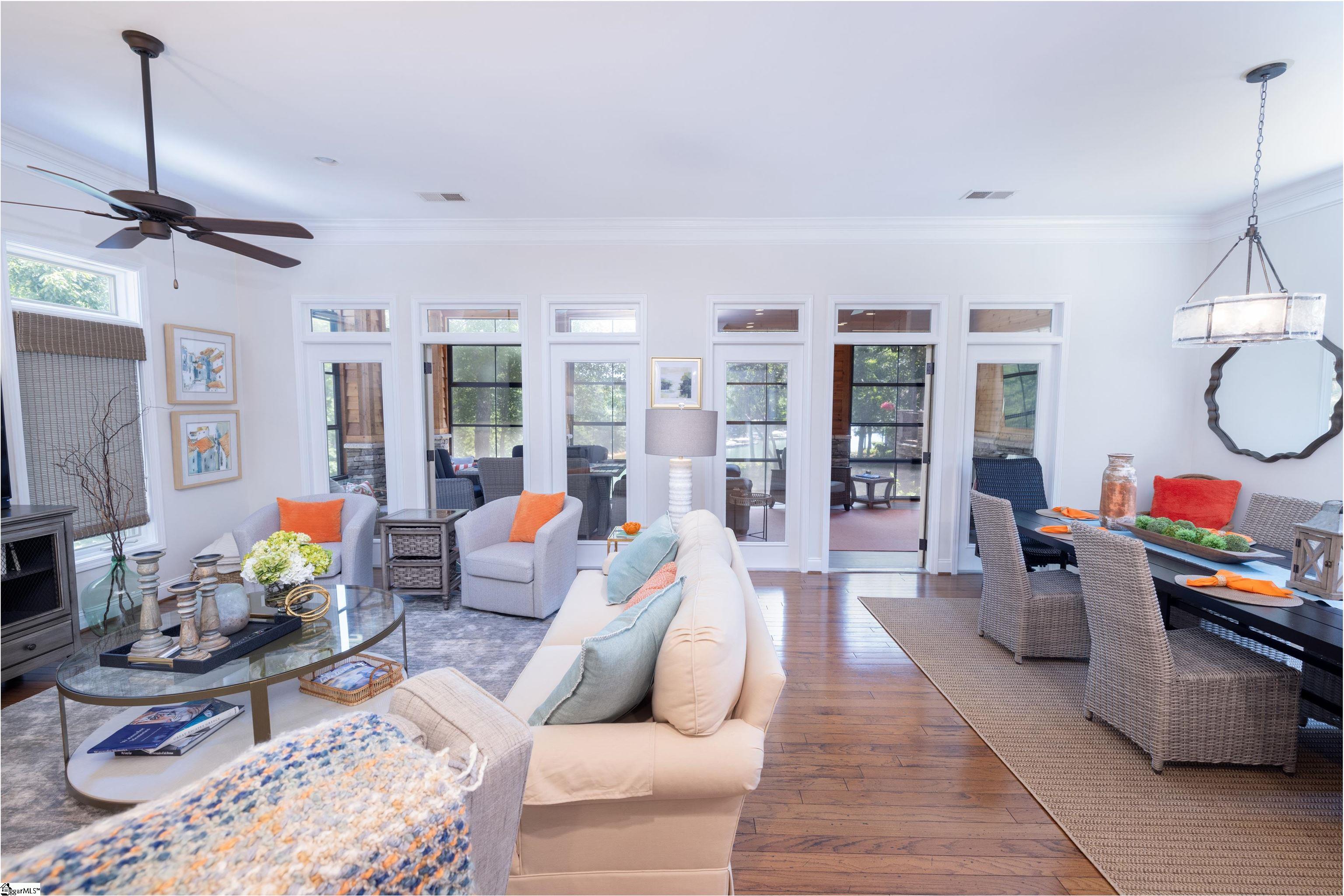 418 Sunset Point Drive West Union, SC 29696 - Photo 7 of 36