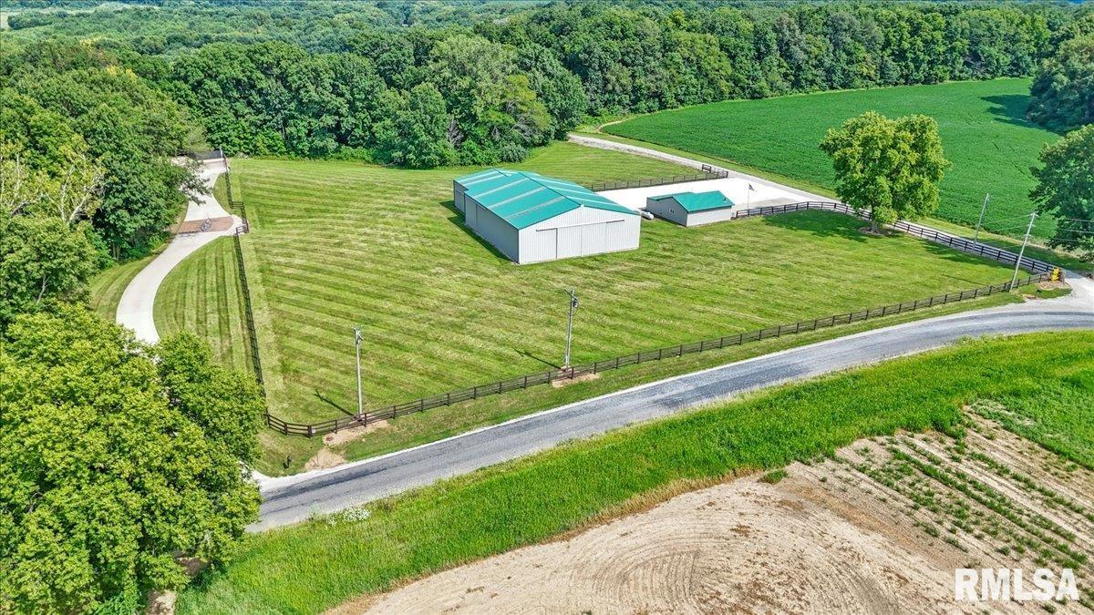 5626 Irwin Bridge Road Pleasant Plains, IL 62677 - Photo 13 of 73 Gallery Image 13