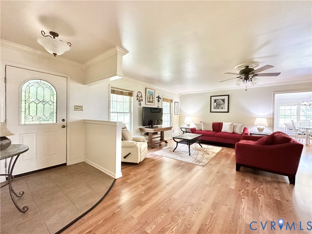 4352 Pierce Road Powhatan, VA 23139 - Photo 5 of 50