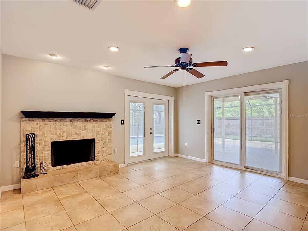 811 Ambassador Loop Tampa, FL 33613 - Photo 37 of 75