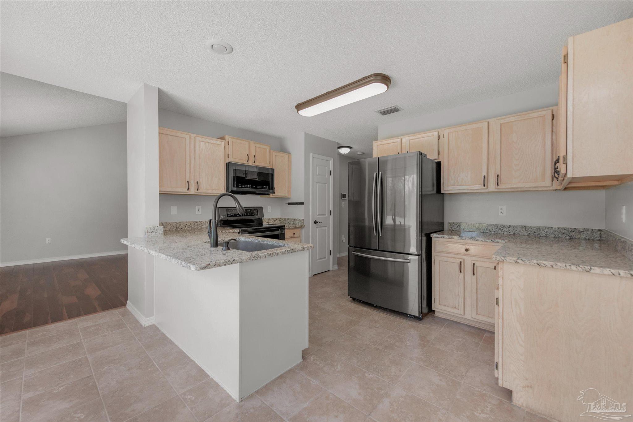 6545 Fern Street Navarre, FL 32566 - Photo 8 of 31