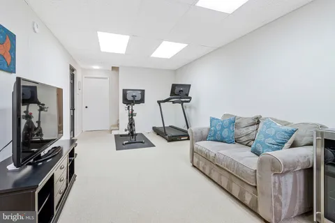 $1,300,000 | 7411 Wyndale Lane, Chevy Chase, MD 20815