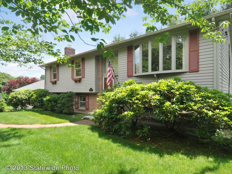 310 Olney Arnold Road Cranston, RI 02921 - Photo 1 of 25 Exterior Front.