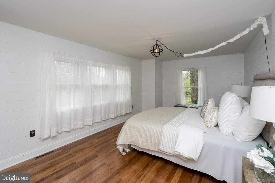 13 Forklanding Road Cinnaminson, NJ 08077 - Photo 14 of 38