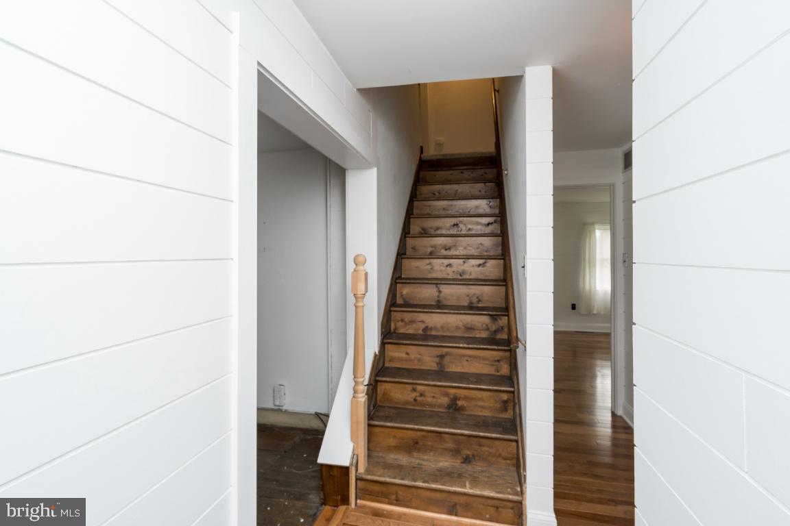 13 Forklanding Road Cinnaminson, NJ 08077 - Photo 5 of 38