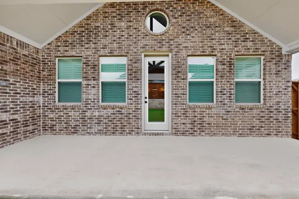 $3,000 | 2004 Roaring Frk Drive, Royse City, TX 75189