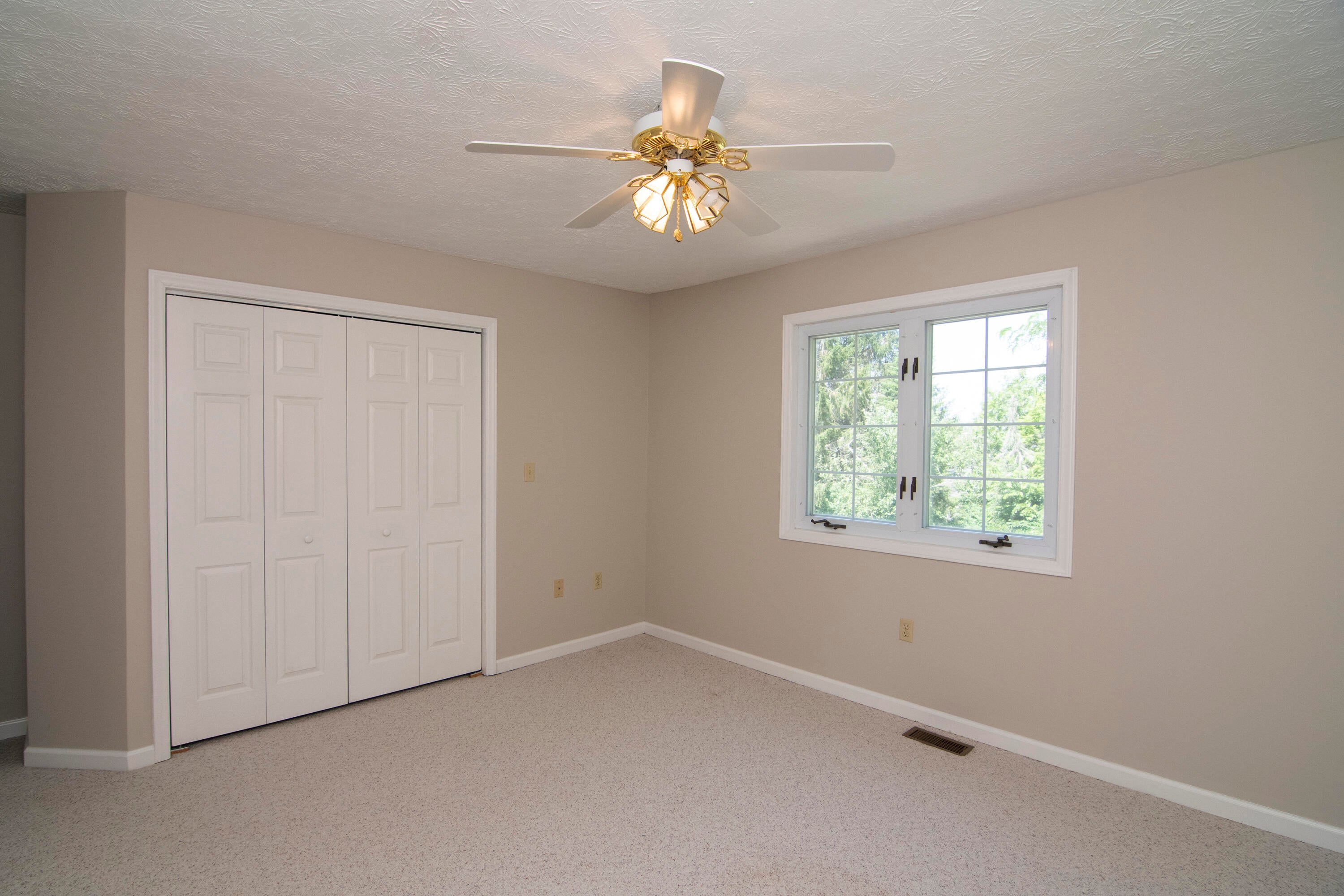 169 Crowfield Cir Road Lewisburg, WV 24901 - Photo 40 of 56 Gallery Image 40