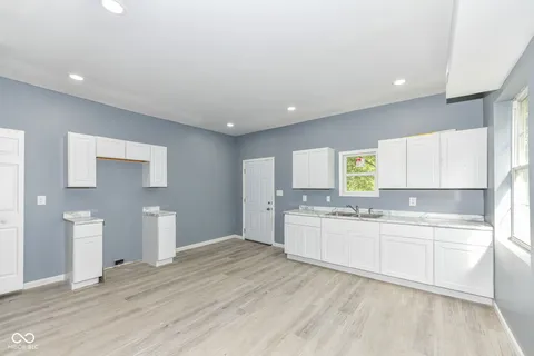 $499,900 | 1213 North Newman Street, Indianapolis, IN 46201
